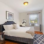 Ideal, Spacious & Furnished 1Br Apartment - Cullom C2