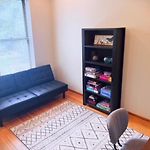 3Bd/2Ba In Historic Hyde Park Neighborhood W/ Parking Near University Of Chicago