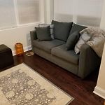 Nice And Cozy. Sleeps 5.