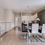 Stunning Duplex Condo #1 - Downtown River North