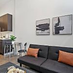 1Br Adorable Apt With In-Unit Laundry - Lake 206 Rep