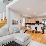 3 Flat Building Downtown - With Private Patios