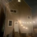 Entire 1 Bedroom Top Floor Rental Unit With Patio