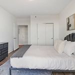 1Br Chic & Elite Apt In Hyde Park - Shoreland 714