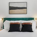 Inviting 2-Bedroom Apt In Hyde Park - The Blackwood Rep