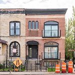 Cozy 2 Brm Apartment Mins Away From United Center