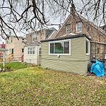 Chicago Home With Spacious Yard 14 Mi To Dtwn