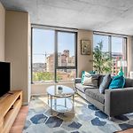 3Br Elegant Glass Penthouse Pool With Deck & Gym