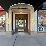City Suites Hotel