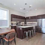 Breathtaking Chi Unit In River North With Rooftop Deck - Penthouse A - Sleeps 11