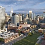 Landing At Next - Studio In Near North Side