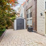 Windy City Getaway - 3Br 2Ba Chicago Townhouse Home