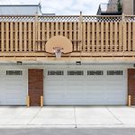 Lakeview East Apartment