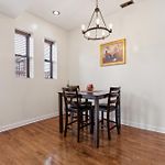 Apartment Near Downtown & Uchicago Condo