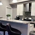 Private Balcony 1 Garage Parking Sleeps 6