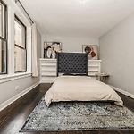 2 Bedroom Apt Near U Chicago Campus & The Lakefront!