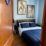 Blue Room In Dorothy\'S Bnb