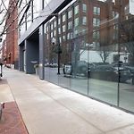 W Loop Studio W Gym Pool In Heart Of Greektown Chi-532