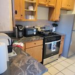 Charming 3Bd 2Bth Apartment--Private