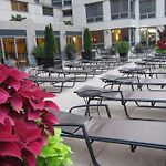 Courtyard By Marriott Chicago Downtown/River North