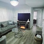Cozy & Near Downtown & Hyde Park