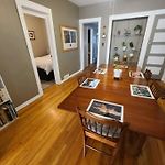 Hermosa House Apartment - Peaceful Quiet 3Br, Free Street Parking, Solar Powered, By Logan Square