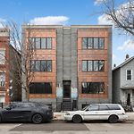 Cozy Chicago 3Bd 2Bath Retreat With Balcony
