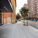 River North 1Br W Gym Pool Roof Nr Riverwalk Chi-819