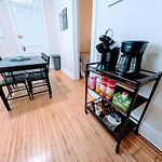 The Roscoe Village Guesthouse