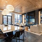W Loop Studio W Gym Pool Nr Fulton Mkt Chi-205