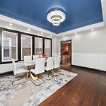 Gorgeous 5 Bedroom Gem With Games