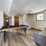Cubs Clubhouse Retreat