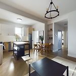 Zen Escape-Chicago\'S Urban Oasis