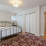 Wrigleyville Home Away From Home! 5 Mins From Downtown! Steps From Lake!! Cozy!