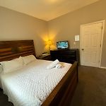 Wonderful Home Close To Downtown Chicago - Free Parking
