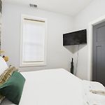 Modern 2Br With Patio & Cozy Space