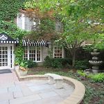 Best Western Plus Hawthorne Terrace Hotel