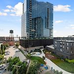 4Br Modern Gem Sleek Bright & Central
