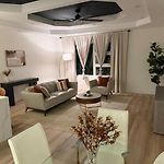 Spacious 3Bdr Luxury Penthouse