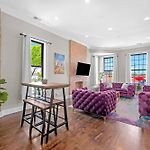 Modern, Spacious 3Br Apt Minutes To Downtown!