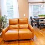 Luxury 9 Bedroom Villa Mins From Downtown And The Lake