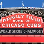 The Wrigleyville Deluxe -Steps From Wrigley Sleeps 10