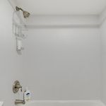 2 Mi To Logan Square: Pet-Friendly Urban Oasis!