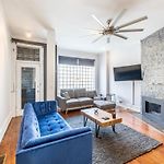 Modern 4 Bedroom Greystone