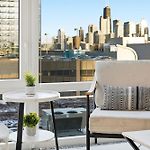 Envitae Hotel 4Br Luxury Modern Apartments
