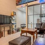 Comfort West Urban Chicago Loft House