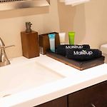 2Level Duplex With Jaccuzi-Gem In Chicago 4Bd&3Ba