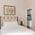 Livn Millennium Park Downtown Chicago Superior 2 Br