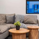 Steps From The Lake Edgewater Modern 2Bd 2Ba