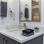 Dtown Penthouse 2Bd Parking Gym, Pvt Patio #13